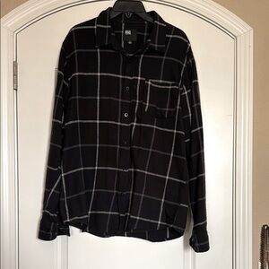 Men’s RSQ Black Plaid Men's Shirt medium med